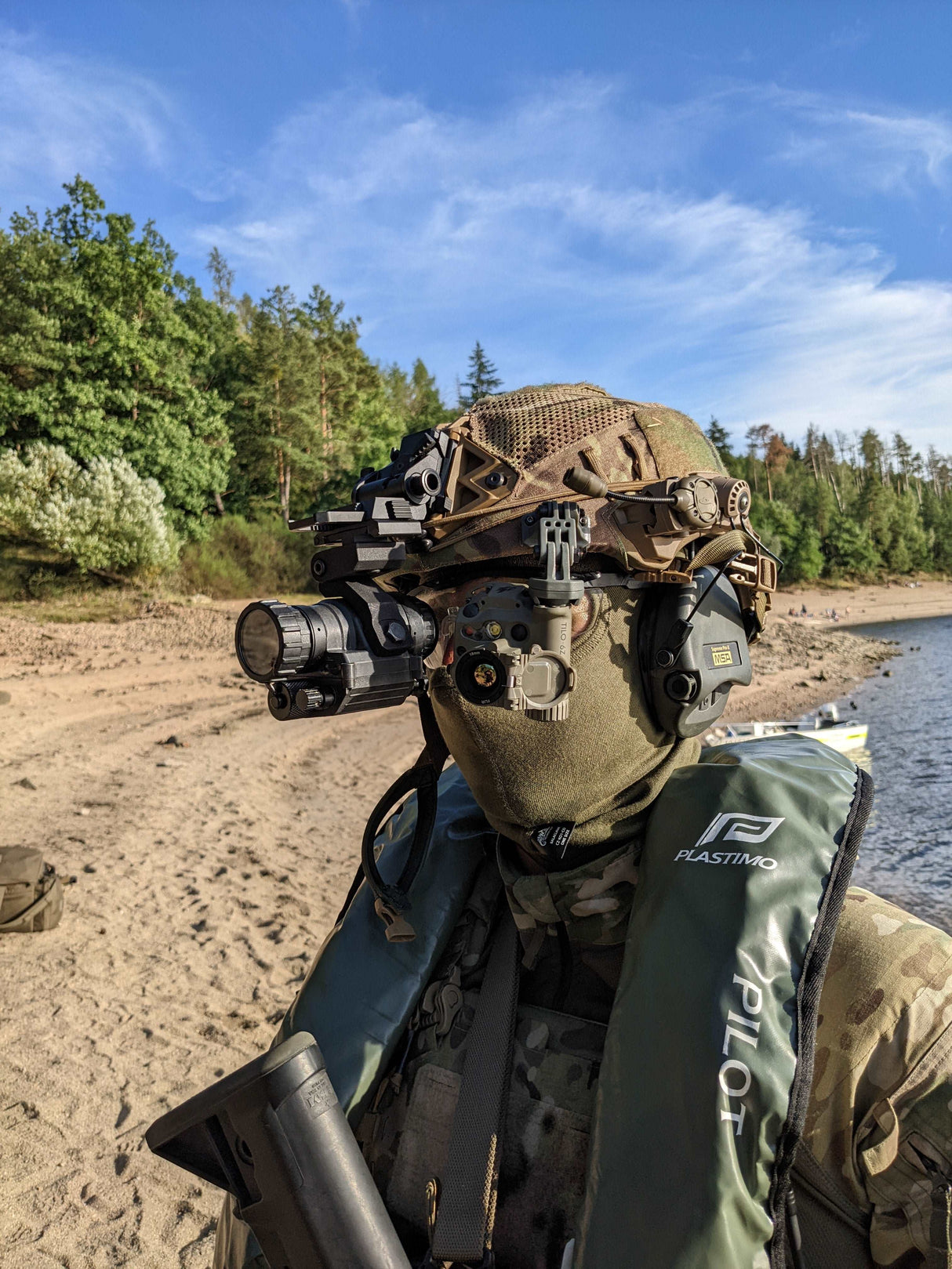 Soldat mit Tilo Hemet Mount