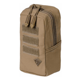 Ein Foto von einer TILO™ Pouch MOLLE in der Farbe Coyote
