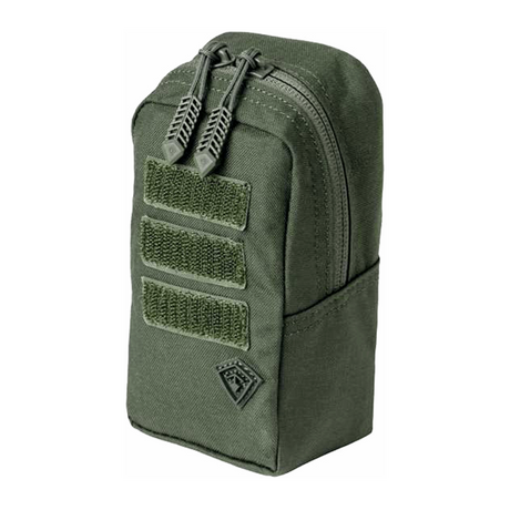 Ein Foto von einer TILO™ Pouch MOLLE in der Farbe Oliv