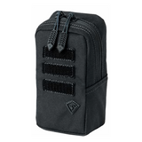 Ein Foto von einer TILO™ Pouch MOLLE in der Farbe Schwarz